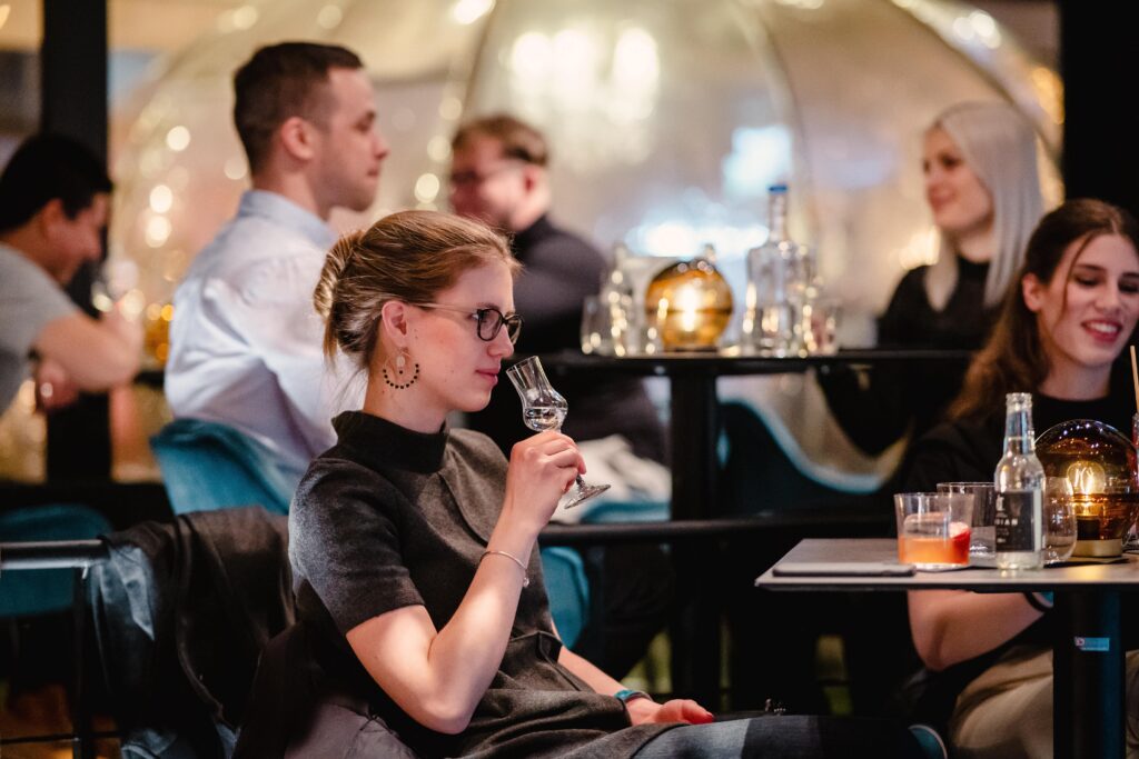 Ilyen volt az első &T Gin-Tonik kóstoló est és workshop