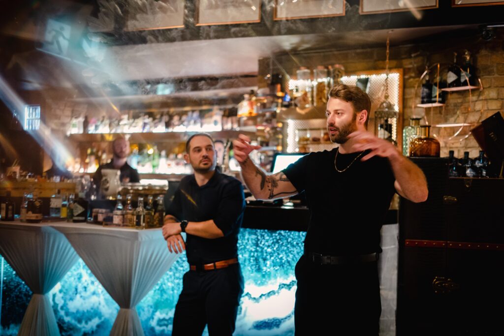 Ilyen volt az első &T Gin-Tonik kóstoló est és workshop